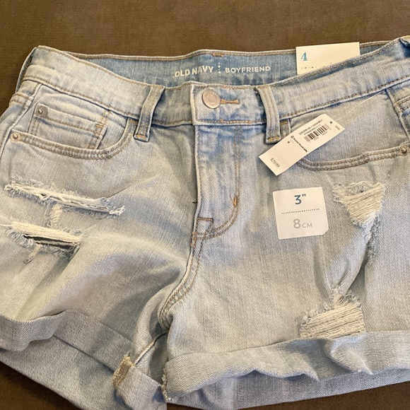 Size 4 shorts set - Picture 2 of 6